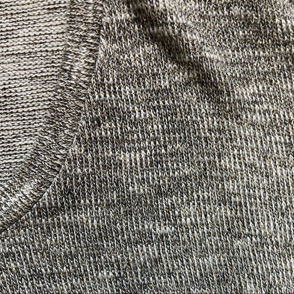 Metallic Lips Crop top - Picture 7 of 7